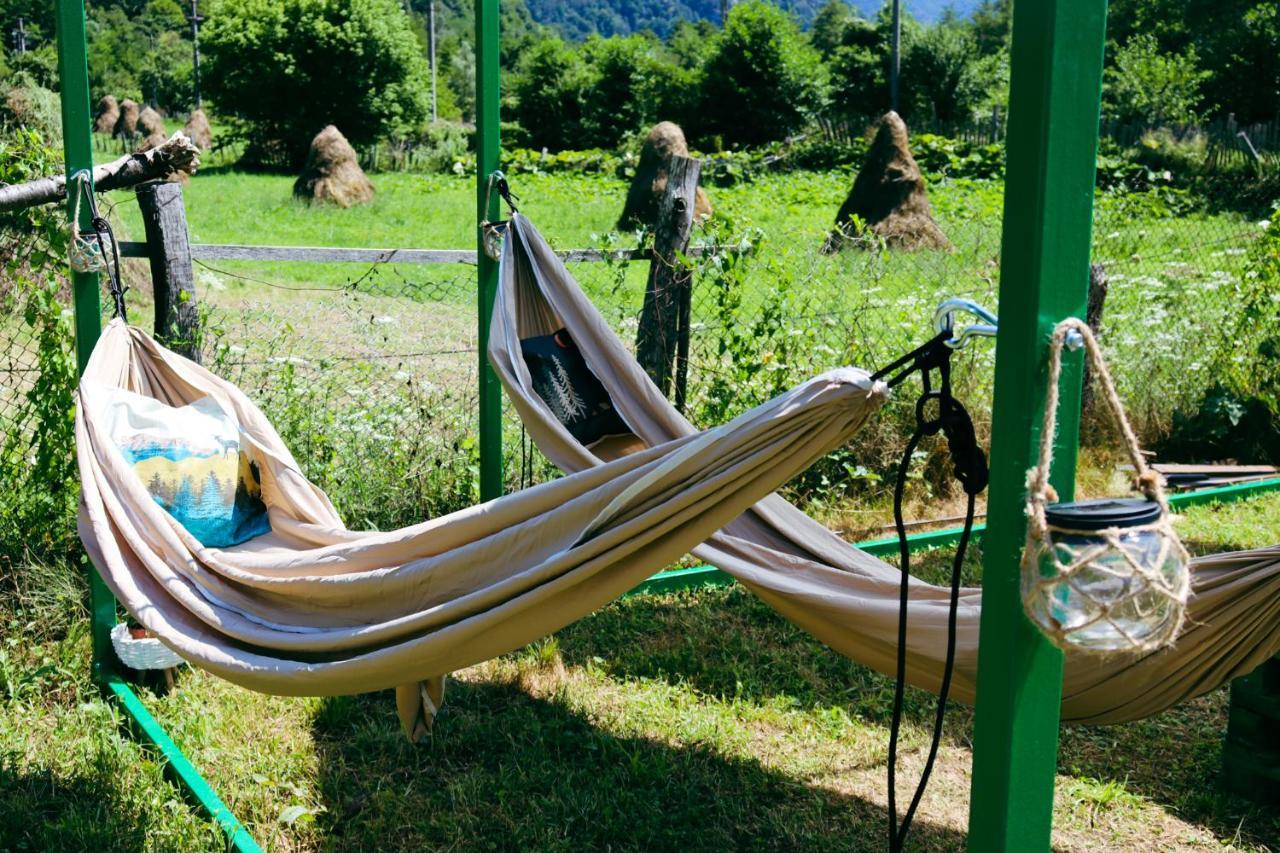 Luna Rock Glamping Brezoi - Blue Scai Екстер'єр фото