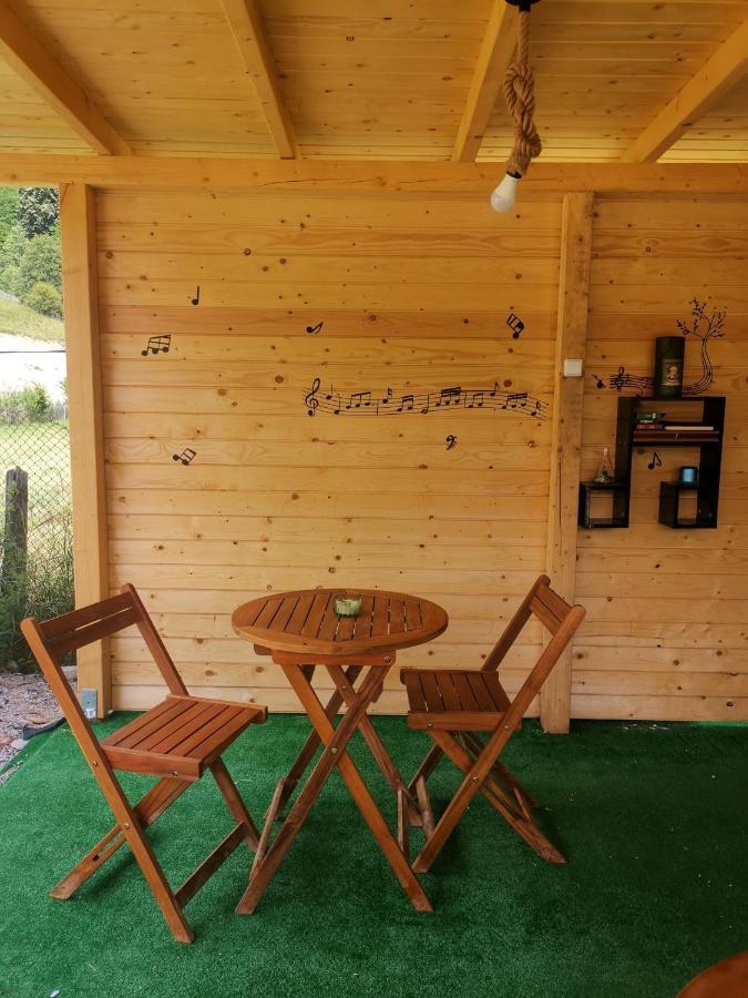 Luna Rock Glamping Brezoi - Blue Scai Екстер'єр фото