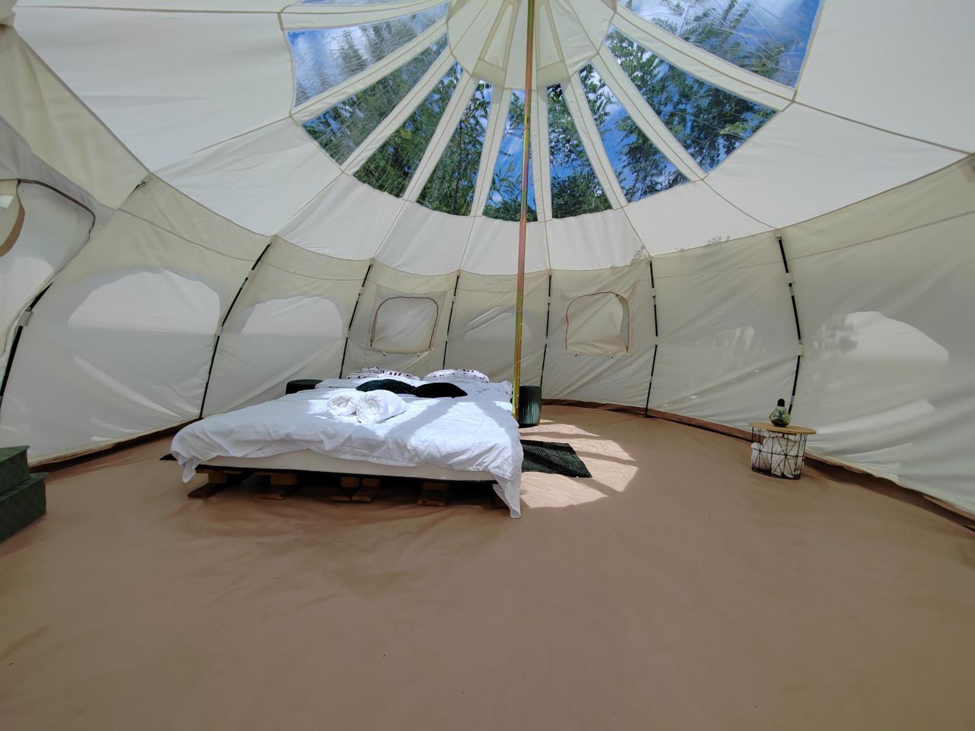 Luna Rock Glamping Brezoi - Blue Scai Екстер'єр фото